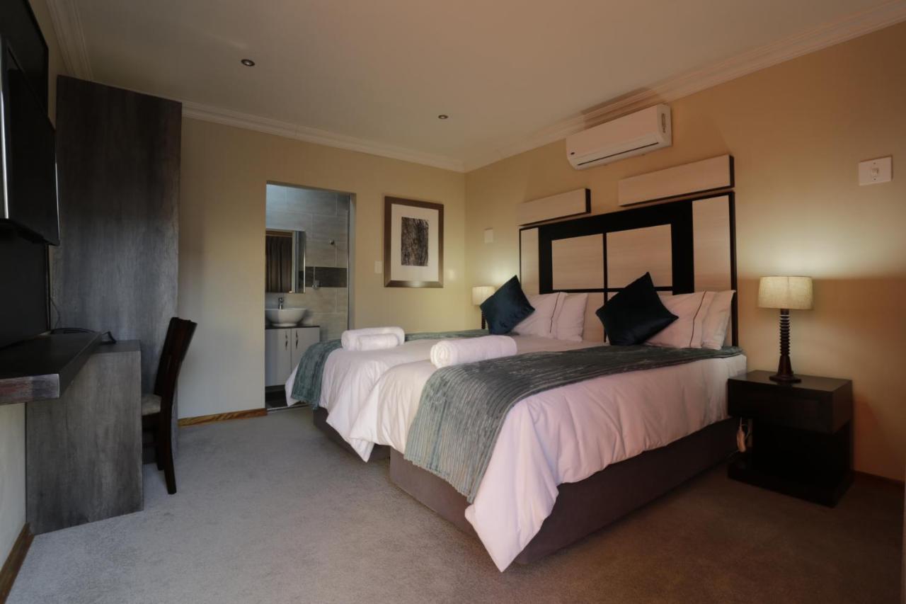 The Clan Guest House มาเซรู ภายนอก รูปภาพ